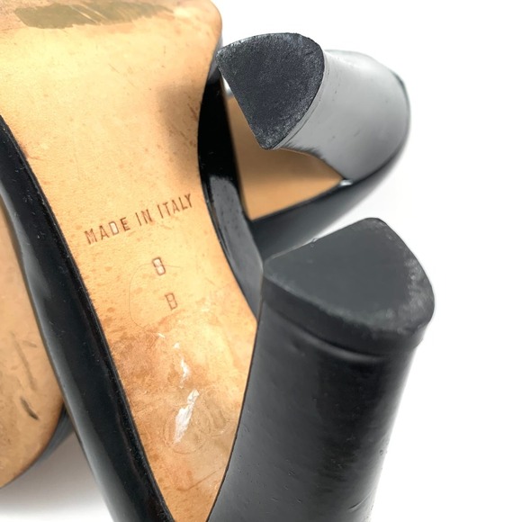 MICHAEL KORS COLLECTION Italian crafted black patent leather peep toe pumps - Picture 9 of 10